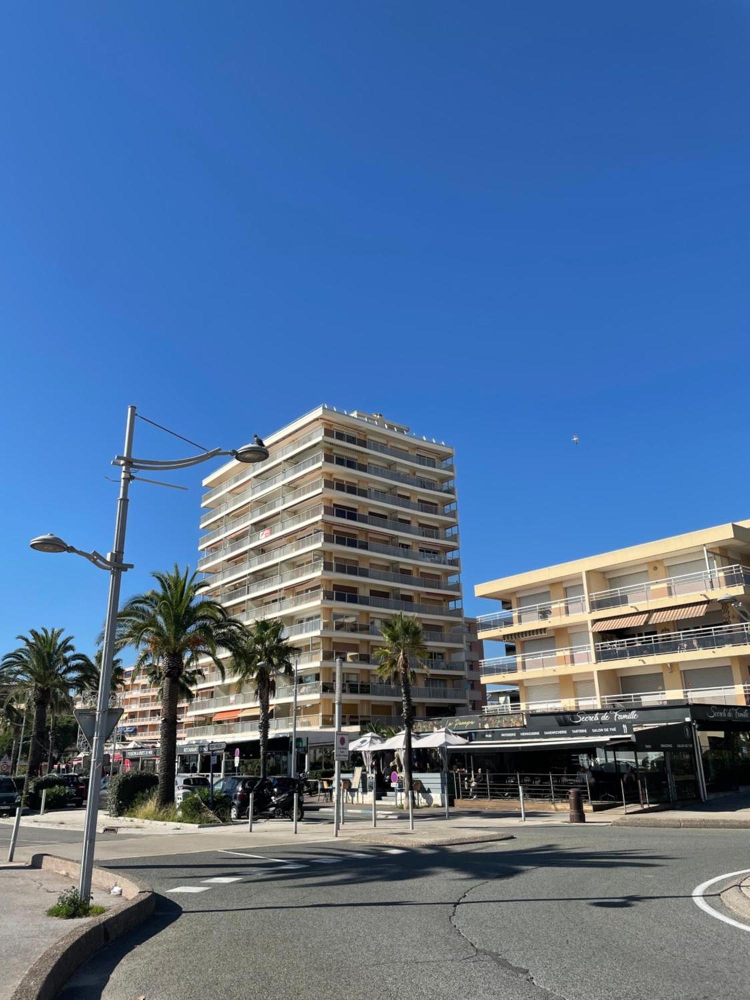 Frejus Plage - T2 -Vue Mer Feerique Екстериор снимка