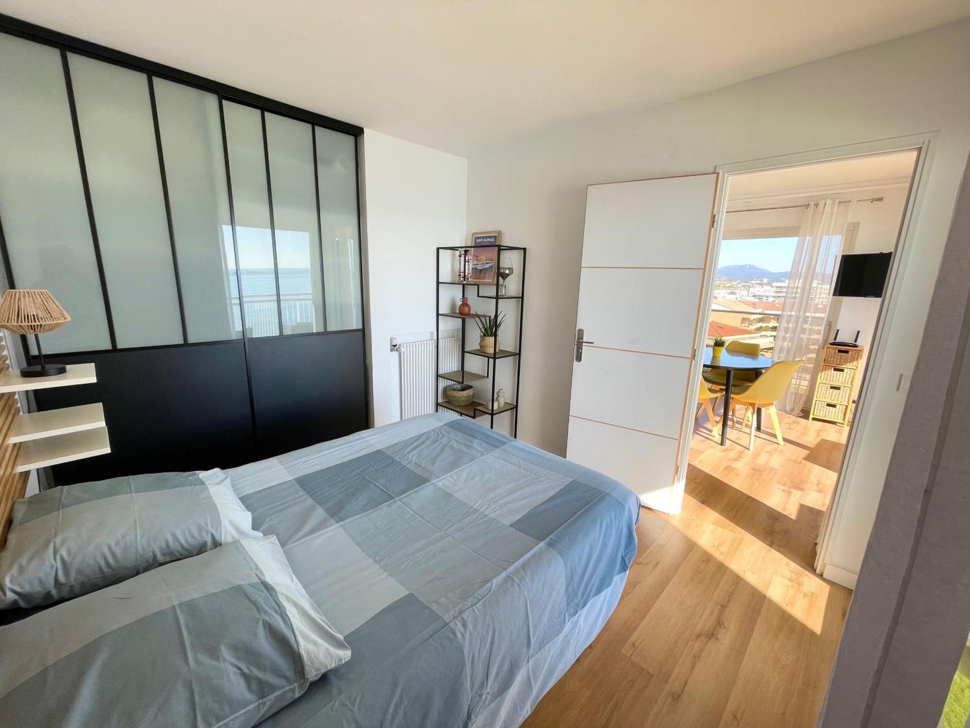 Frejus Plage - T2 -Vue Mer Feerique Екстериор снимка