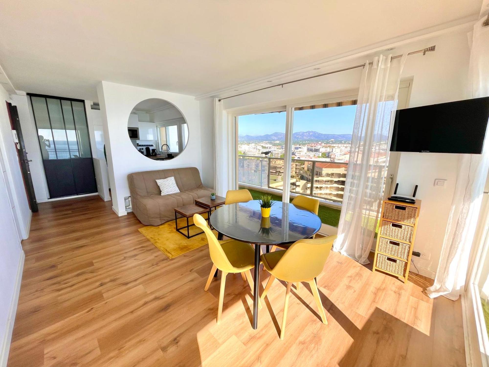Frejus Plage - T2 -Vue Mer Feerique Екстериор снимка