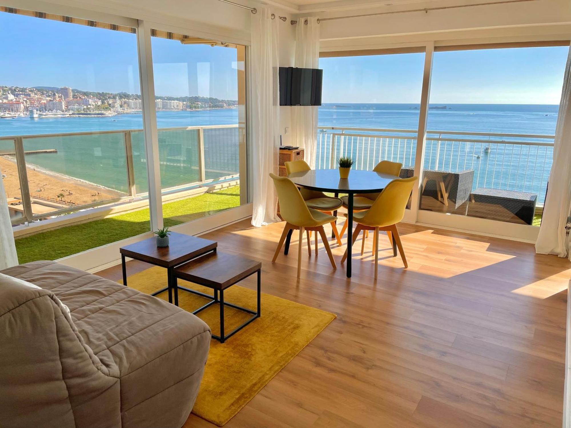 Frejus Plage - T2 -Vue Mer Feerique Apartment Екстериор снимка